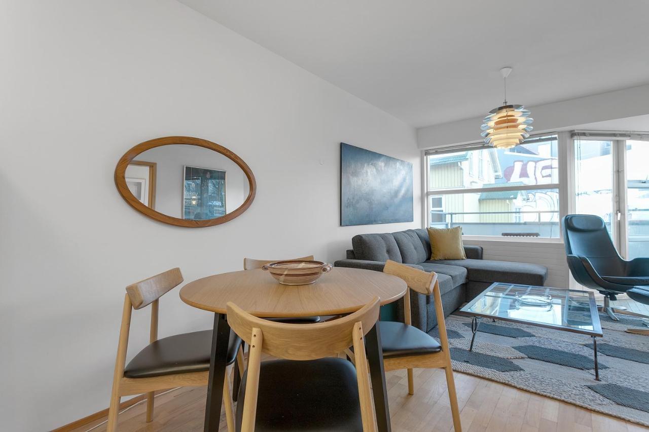 Charming One-Bedroom Apartment 雷克雅維克 外观 照片